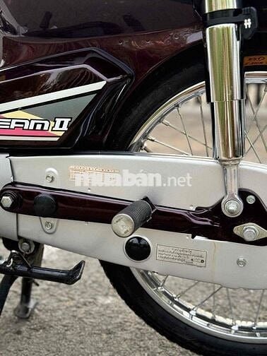 Honda Dream Thái Nâu Trắng