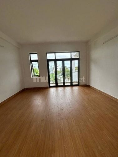 Cần cho thuê nhà nguyên căn 3 tầng vào ở ngay