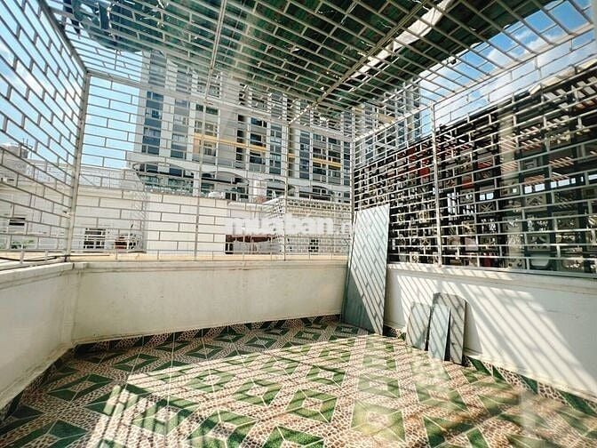 NP MẶT TIỀN ĐƯỜNG Tạ Quang Bửu (5x16,5m, 5PN + 5WC) - THE PEGASUITE Q8