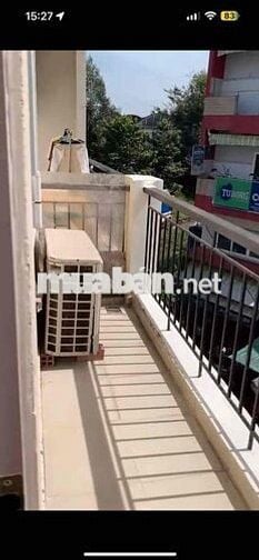 Quận 3 CMT8- Phòng 20m2 lối đi riêng có ban công