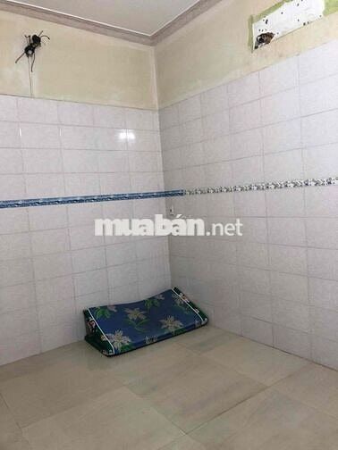 cho thuê nhà trệt, hai lầu, cho làm CHDV, thời gian 4 năm.