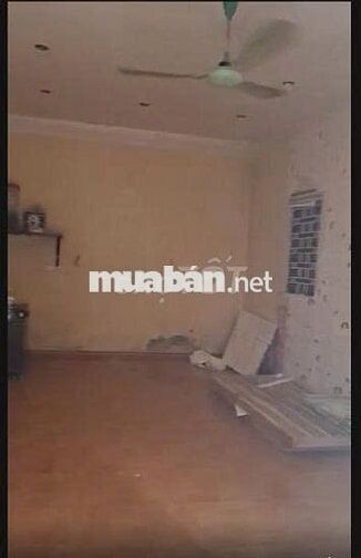 Cho thuê nhà c4 đầu đuong Cổ Nhuế