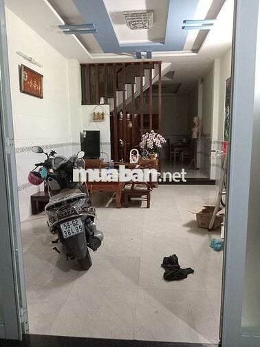 Cho thuê nhà nguyên căn, giá cả hấp dẫn, rộng rãi, tiện nghi