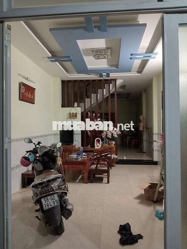 Cho thuê nhà nguyên căn, giá cả hấp dẫn, rộng rãi, tiện nghi