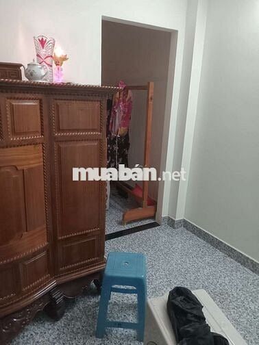 Cho thuê nhà nguyên căn, giá cả hấp dẫn, rộng rãi, tiện nghi