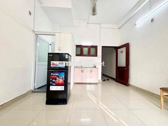 CHO THUÊ CĂN HỘ FULL NỘI THẤT- BAN CÔNG RIÊNG- FREE XE -NGAY TÂY THANH