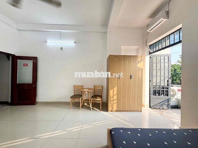 CHO THUÊ CĂN HỘ FULL NỘI THẤT- BAN CÔNG RIÊNG- FREE XE -NGAY TÂY THANH