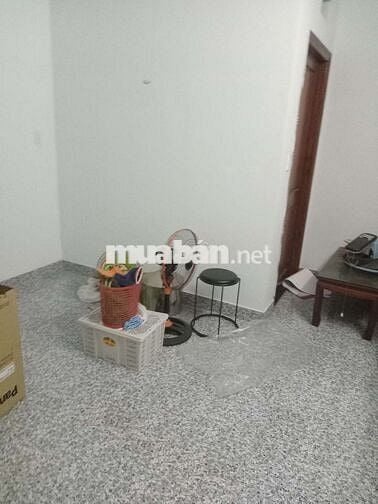 Cho thuê nhà nguyên căn, giá cả hấp dẫn, rộng rãi, tiện nghi