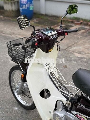 Honda Dream Thái Nâu Trắng