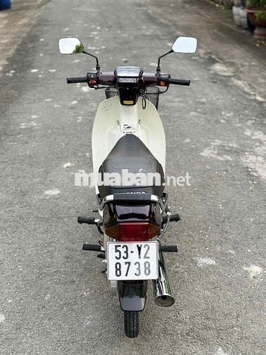 Honda Dream Thái Nâu Trắng