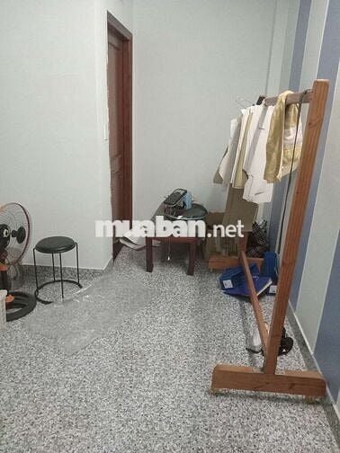 Cho thuê nhà nguyên căn, giá cả hấp dẫn, rộng rãi, tiện nghi