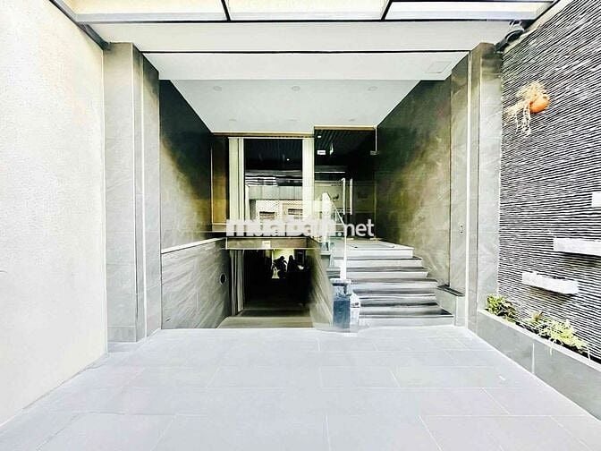 SIÊU PHẨM TOÀ NHÀ CHO THUÊ 28A TRẦN NHẬT DUẬT QUẬN 1 -7 TẦNG THANG MÁY