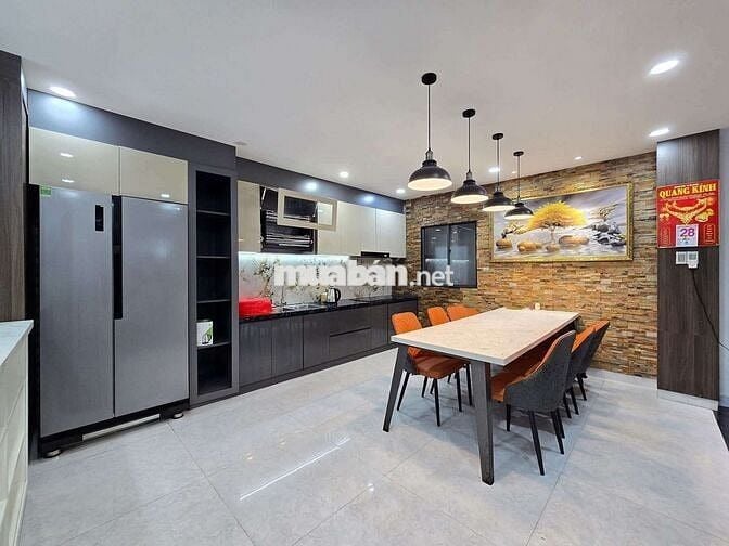 🛑 CHO THUÊ NHÀ 2 TẦNG SÂN VƯỜN: TRƯỜNG CHINH - 4PN