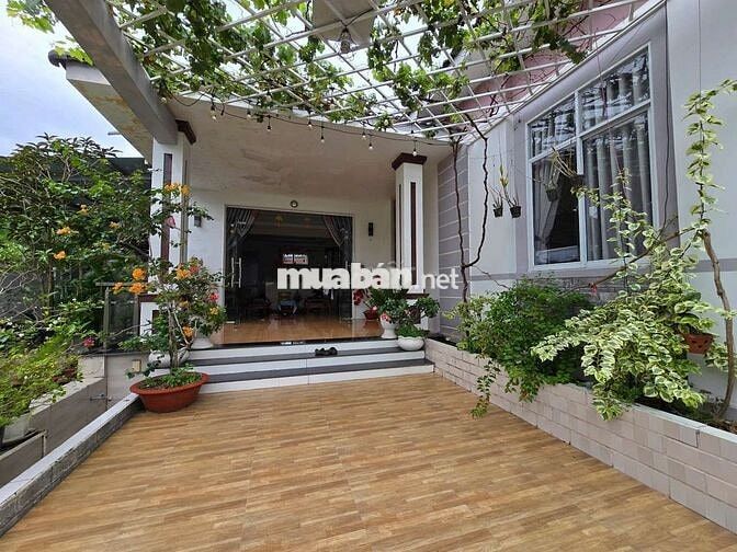 Bán Biệt thự 500m2 tại trung Tâm P2, Tp Trà Vinh, cách Vincom 100m