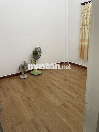 Cho thuê nhà mặt tiền đường Lê Văn Hiến, gần bv 600 giường