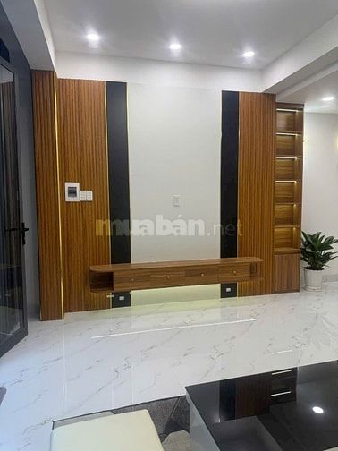 Nhà mới hẻm 154 âu dương lân P3Q8. Ngang 4,7m. Giá 5tỷ950