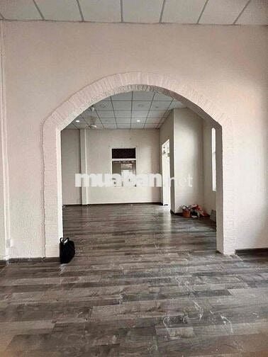 💥💥💥 Cho thuê nhà nguyên căn kinh doanh Nguyễn Trãi Q1