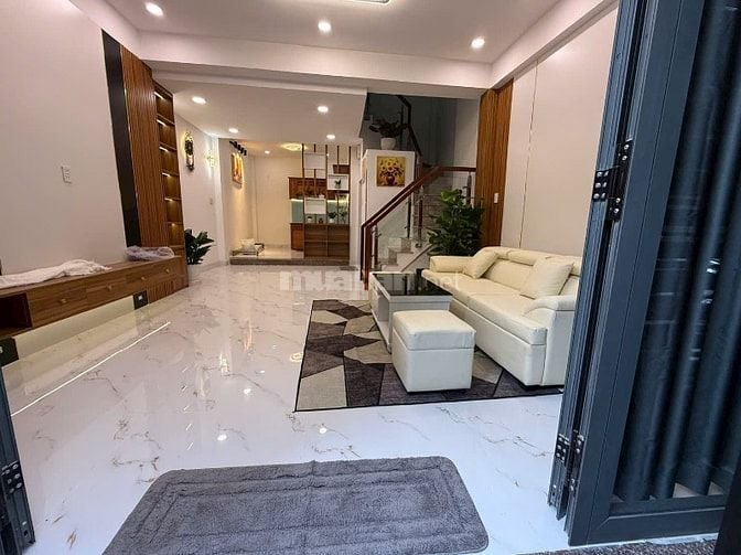 Nhà mới hẻm 154 âu dương lân P3Q8. Ngang 4,7m. Giá 5tỷ950