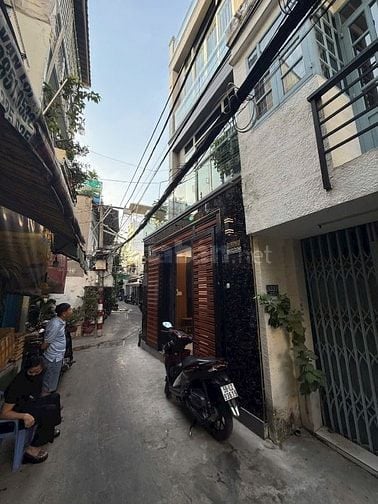 Nhà mới hẻm 154 âu dương lân P3Q8. Ngang 4,7m. Giá 5tỷ950