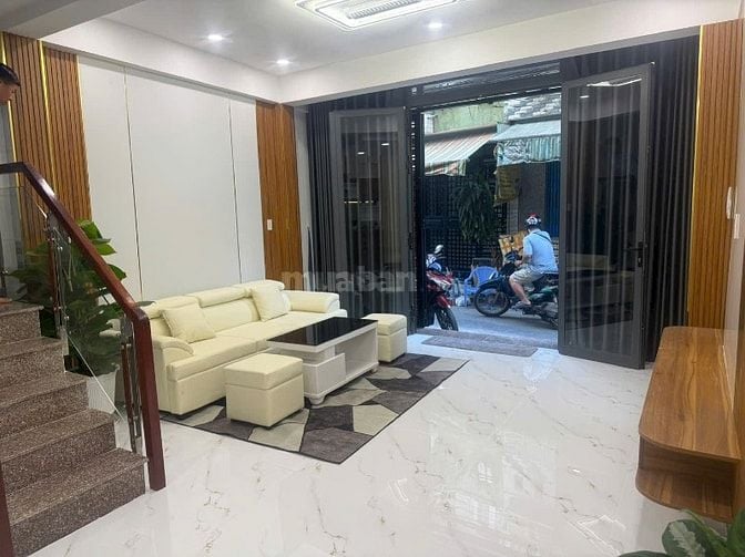 Nhà mới hẻm 154 âu dương lân P3Q8. Ngang 4,7m. Giá 5tỷ950