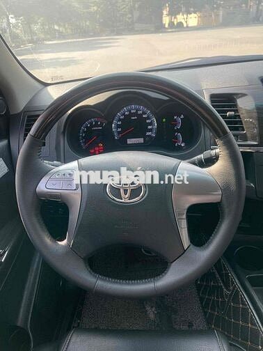 Toyota Fortuner 2014 2.7V Sportivo 4x4 Trắng