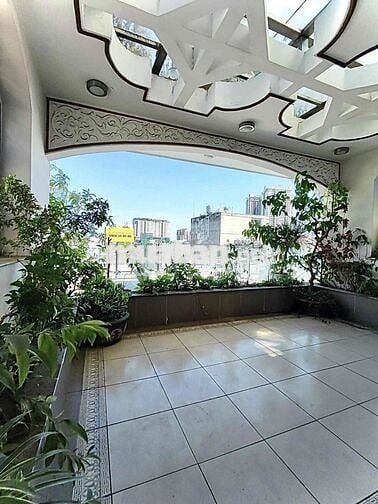 CHO THUÊ TOÀ NHÀ HẺM VEW KÍNH ĐƯỜNG CALMETTE QUẬN 1