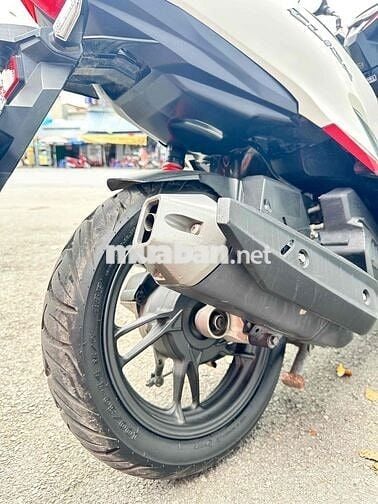 vario 150 up click thái 150