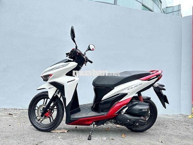 vario 150 up click thái 150