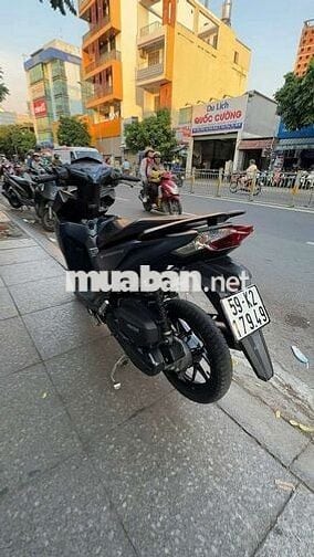 Honda Vario 150 2020 mới 90% Bstp chính chủ