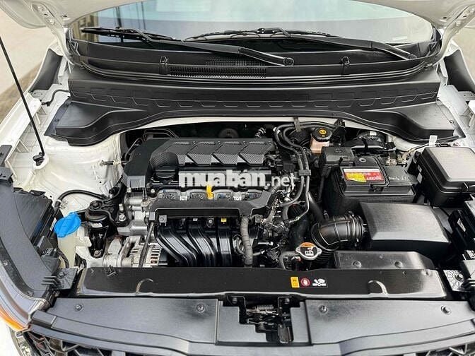 Kia Sonet 2023 Premium 1.5 AT - 70000 km