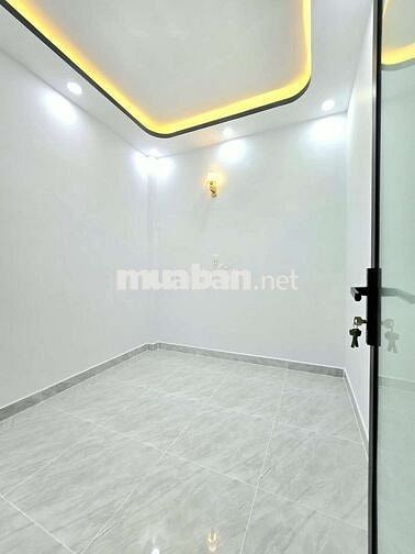 Nhà đẹp mặt tiền đường xe hơi nhà chính chủ Cần bán