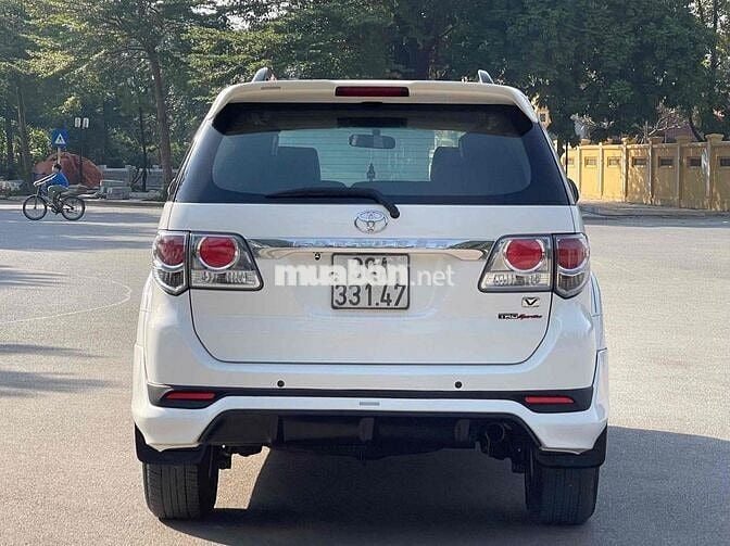 Toyota Fortuner 2014 2.7V Sportivo 4x4 Trắng