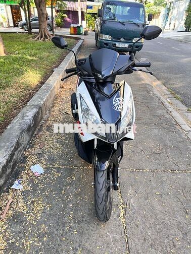Honda Air Blade úp áo thái Trắng đen đỏ 54.444 km