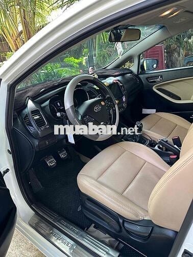 Kia Cerato 2017 1.6 MT - 129000 km