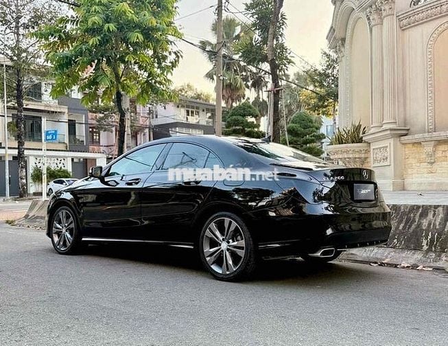 Mercedes CLA 200 đen 2015 Bstp