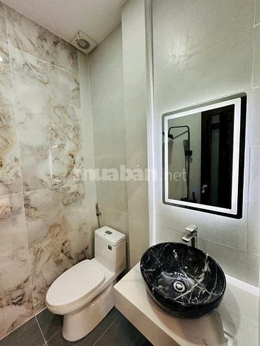 Đi định cư nước ngoài Chủ bán nhanh Nhà Lê Quang Định P1 Gò Vấp 