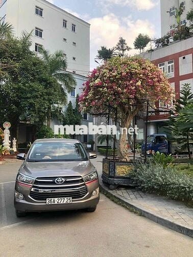 Toyota Innova 2017 2.0E - 20000 km