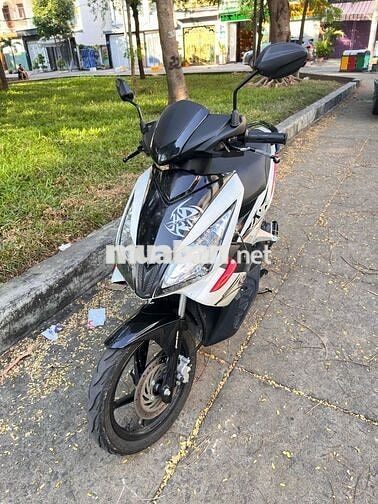Honda Air Blade úp áo thái Trắng đen đỏ 54.444 km