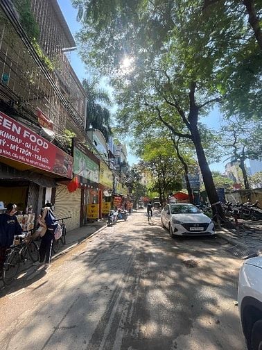 Chính Chủ Bán Đất Tặng Nhà Mặt Ngõ Chính KĐT Trung Yên 