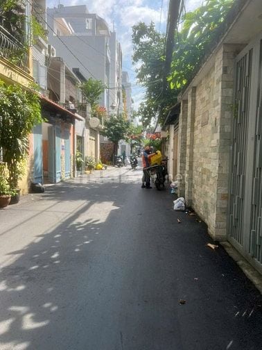Bán Gấp Nhà Hẻm Xe Hơi Lê Văn Sỹ P.13 Quận 3