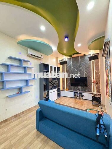 7tỷ8NHÀ MẶT TIỀN KHU SÂN VẬN ĐỘNG DĨ AN