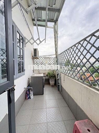 7tỷ8NHÀ MẶT TIỀN KHU SÂN VẬN ĐỘNG DĨ AN