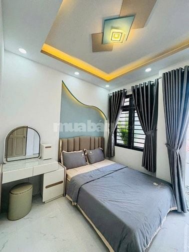 Nhà sổ hoàn công 42.6m2 Trần Phú, Q5 gần UBND. Xây trệt 3 lầu, hẻm oto