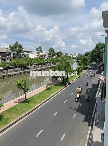 🟥Bán Biệt Thự 2 Mặt Tiền _ Trường Sa _ 10 x17m_ Nở Hậu Nhẹ Tài Lộc.