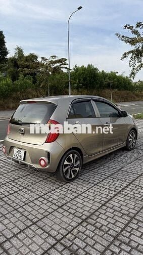 Kia Morning Vàng cát 5 chỗ Số tự động