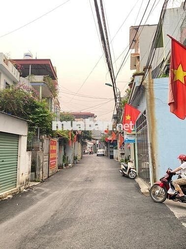 CHo thuê mặt bằng HXH Vườn Chuối, Quận 3, 4x10m lối đi riêng -Giá 15Tr