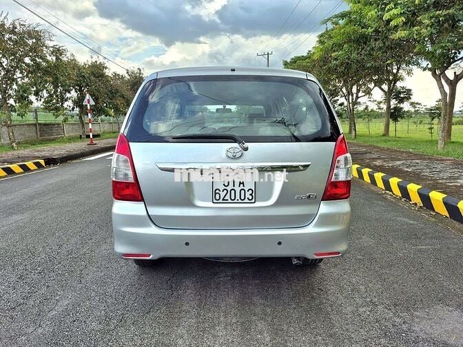 Toyota Innova 2013 2.0E  Xe Rin Đẹp Keng