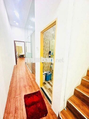 CHO THUÊ NHÀ MẶT TIỀN ĐƯỜNG SƯ VẠN HẠNH, P12, Q 10 - GẦN VẠN HẠNH MALL