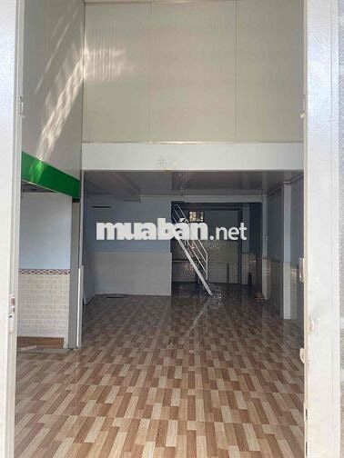 cho thuê nhà ngay trung tâm ngã 5 hẻm thông buôn bán nhỏ mới sơn sửa