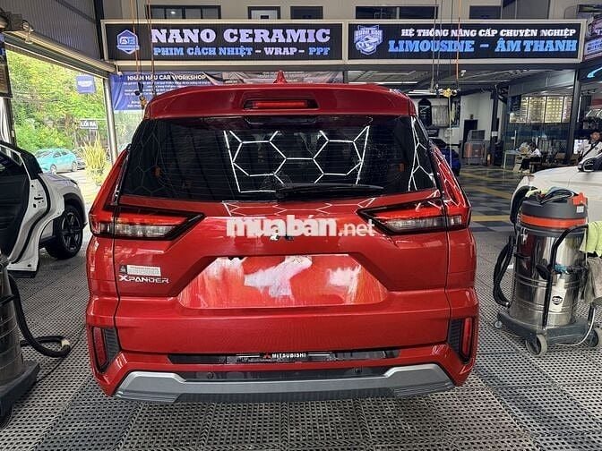 Mitsubishi Xpander 2023 Premium Đỏ 24.000km